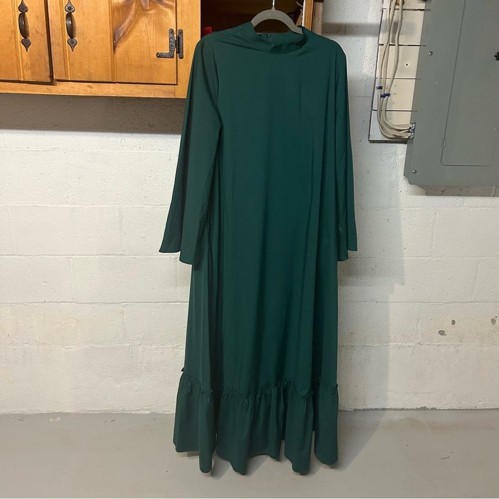 Veiled Collection | Ruffle hem maxi dress | Green | M